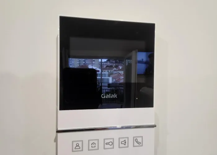 Calpurnia Abana * Ourense